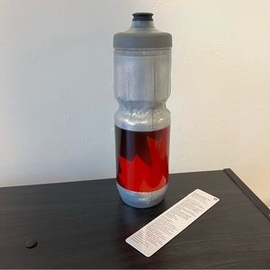 Lululemon Canada Limited Edition Water Bottle
